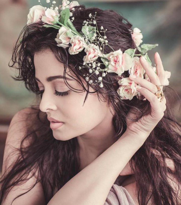 Aishwarya Rai Bachchan Looks Drop-Dead Gorgeous In New Photoshoot