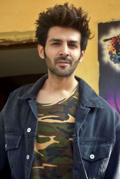 Kartik Aaryan begins prep for Karan Johar’s Dostana 2