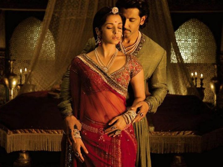 Aishwarya Rai Bachchan & Hrithik Roshan interested in Marathi movies..